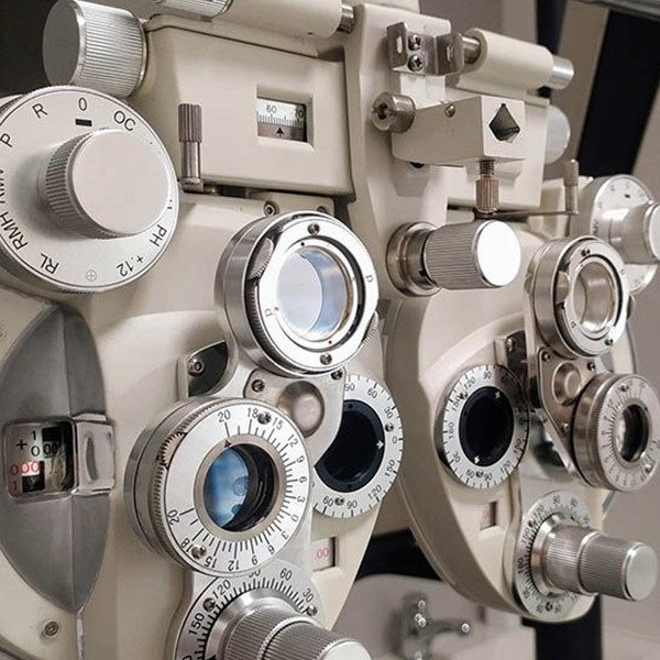podstawowy sprzęt do badania wzroku